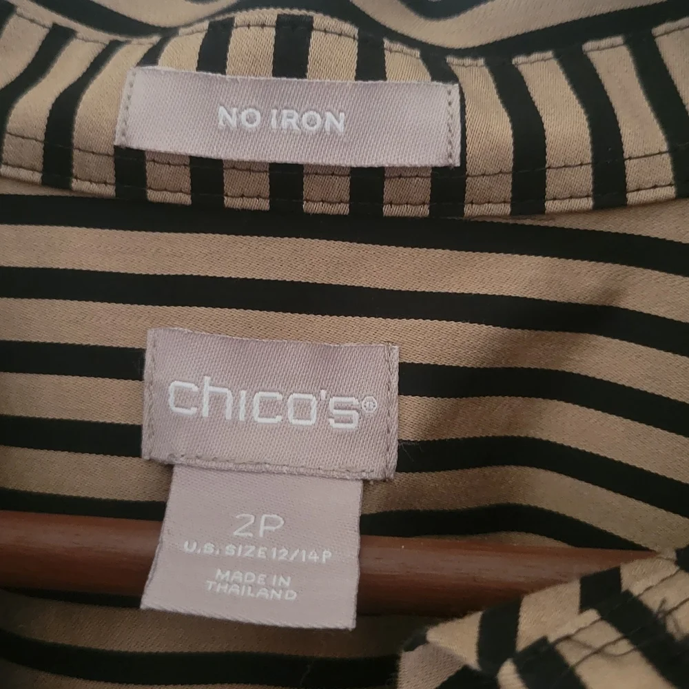 🖤🤎 Chico's Black & Tan Striped Button-Down Blouse –Wrinkle-Free - Large/Petite - Picture 4 of 4
